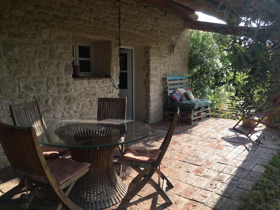 Gite Des Amis Domaine De Mas Caron Caromb Екстериор снимка