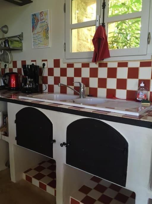 Gite Des Amis Domaine De Mas Caron Caromb Екстериор снимка